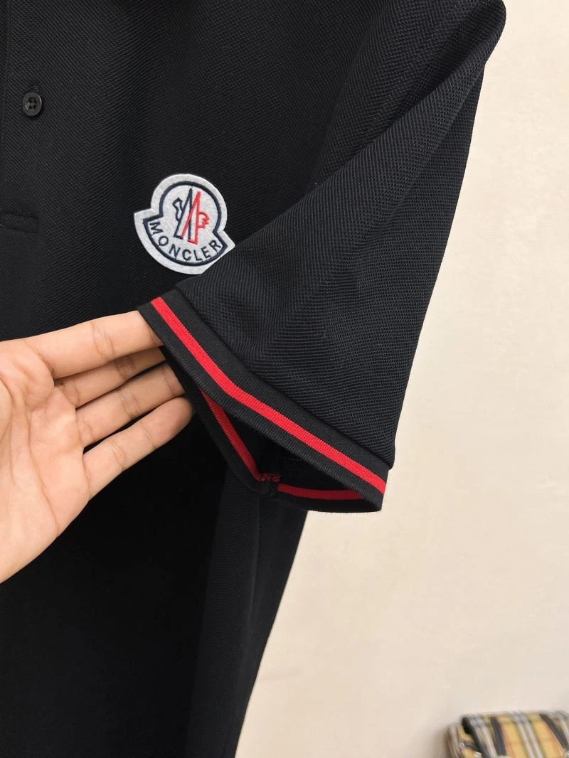 Moncler T-Shirts Timeless 142222