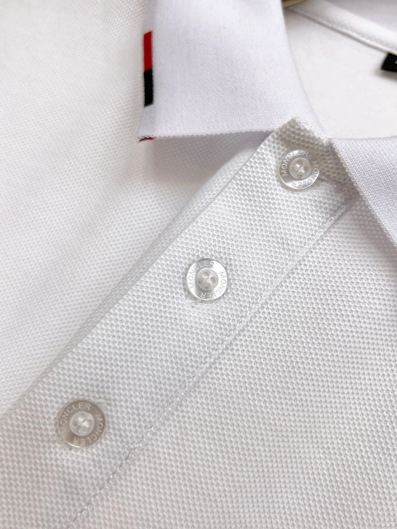 Lightweight Moncler T-Shirts 142220