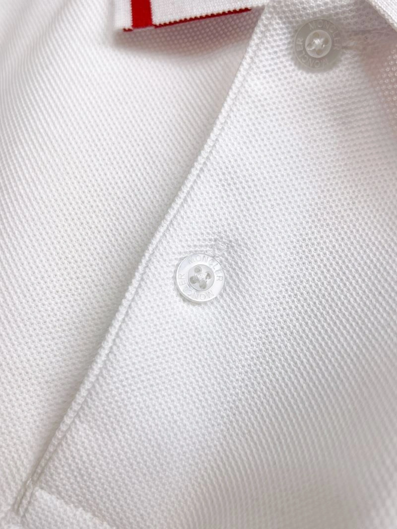 Tailored Moncler T-Shirts 142227