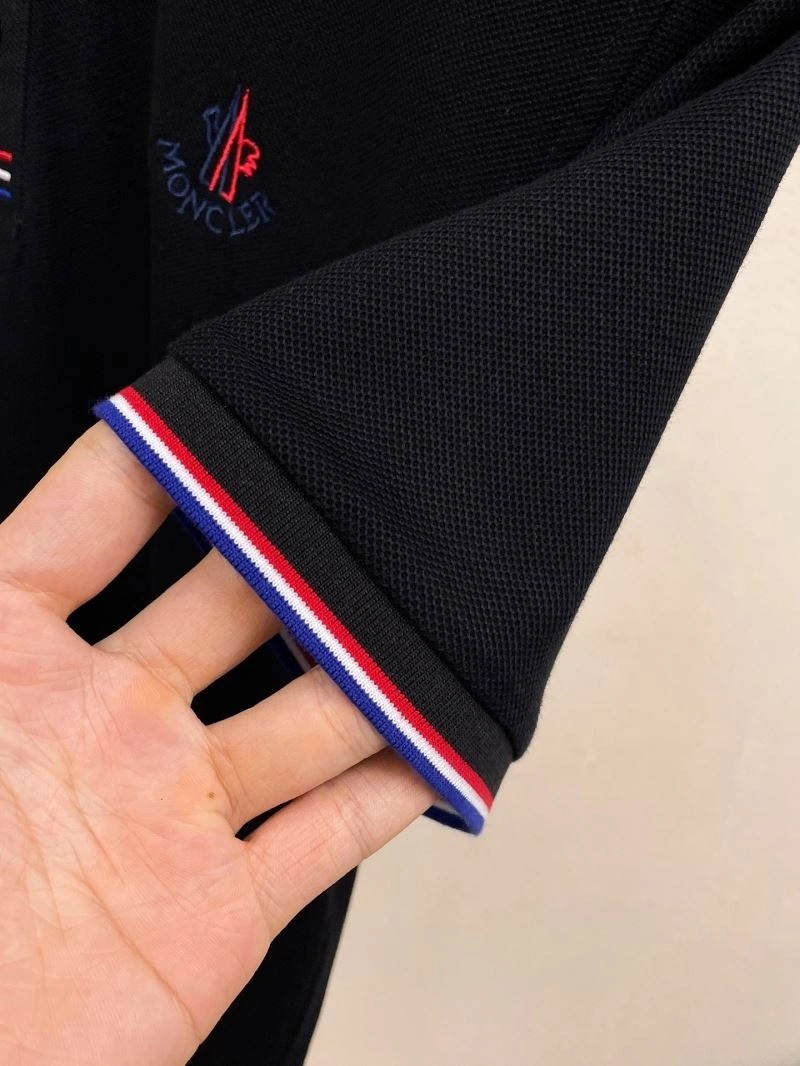 Moncler T-Shirts Modern 142204