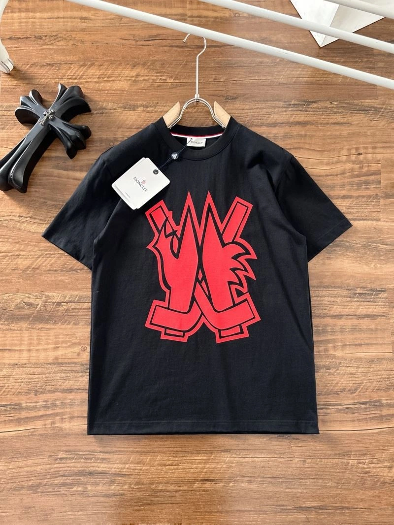 Moncler T-Shirts Lightweight 142200