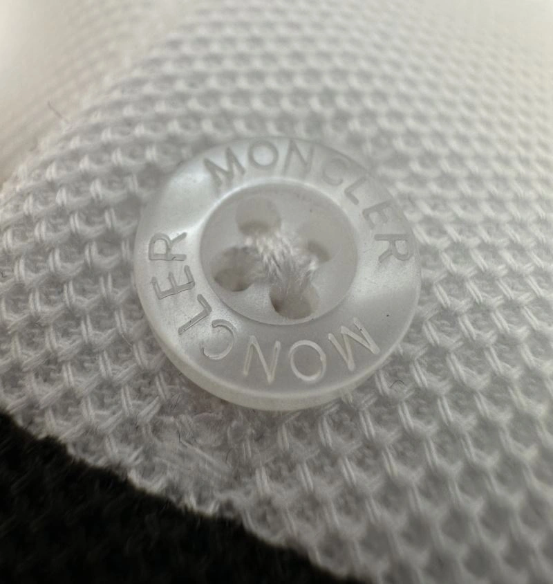 Comfortable Moncler T-Shirts 142225