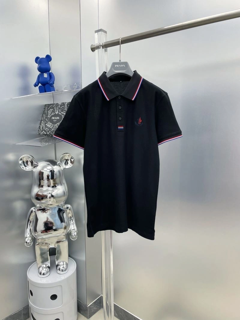 Moncler T-Shirts ComfortFit 142198