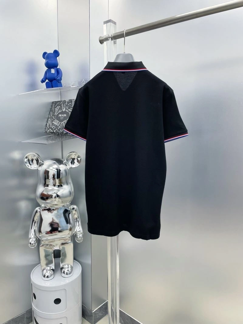 Moncler T-Shirts ComfortFit 142198