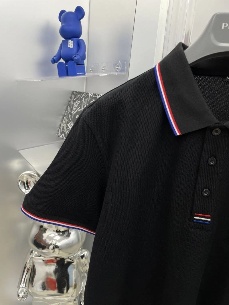 Moncler T-Shirts ComfortFit 142198