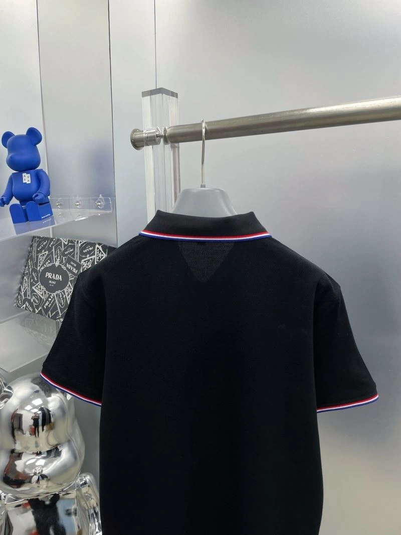 Moncler T-Shirts ComfortFit 142198