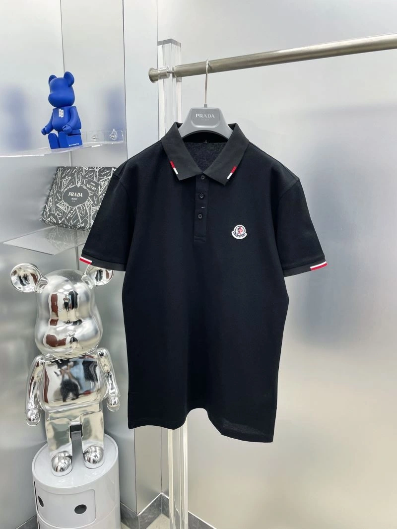 Sporty Moncler T-Shirts 142196