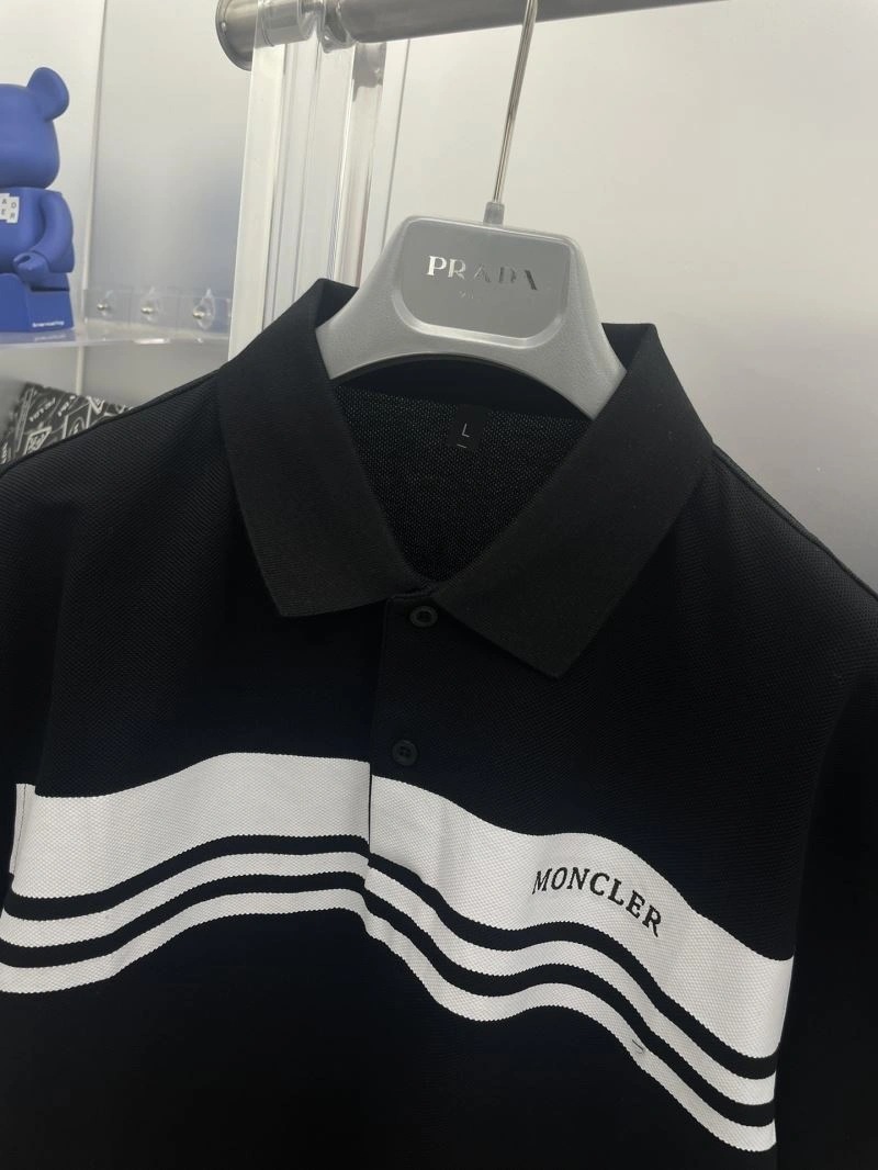 Moncler T-Shirts Trendy 142205