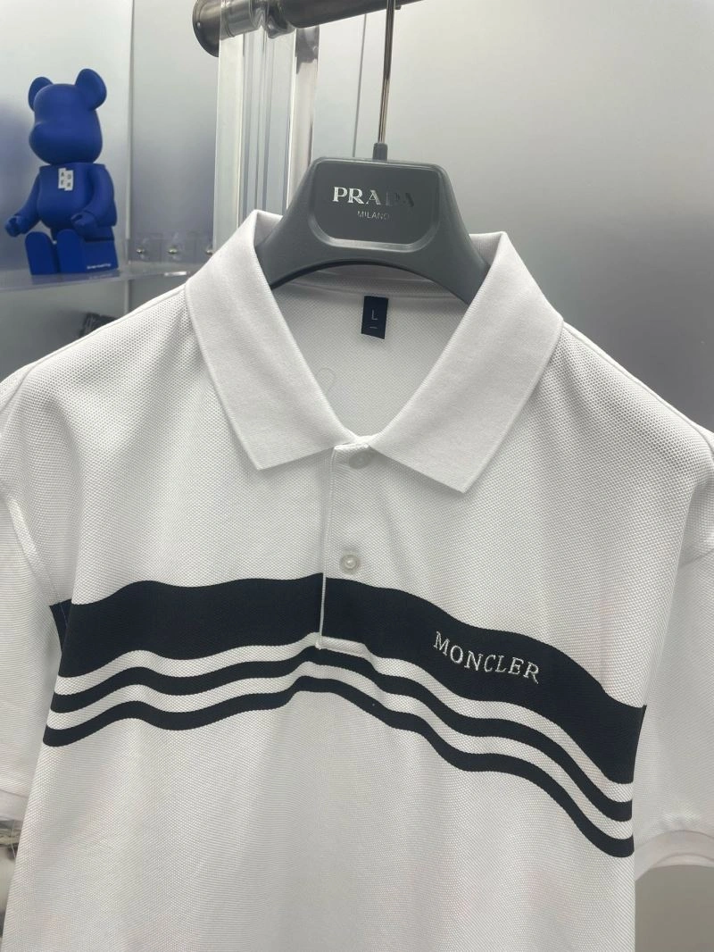 Moncler T-Shirts Refined 142219