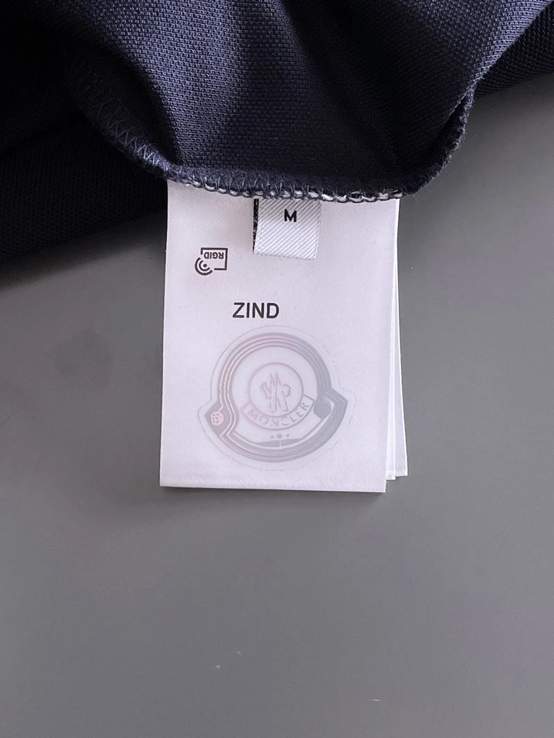 Moncler T-Shirts Elegant 142190