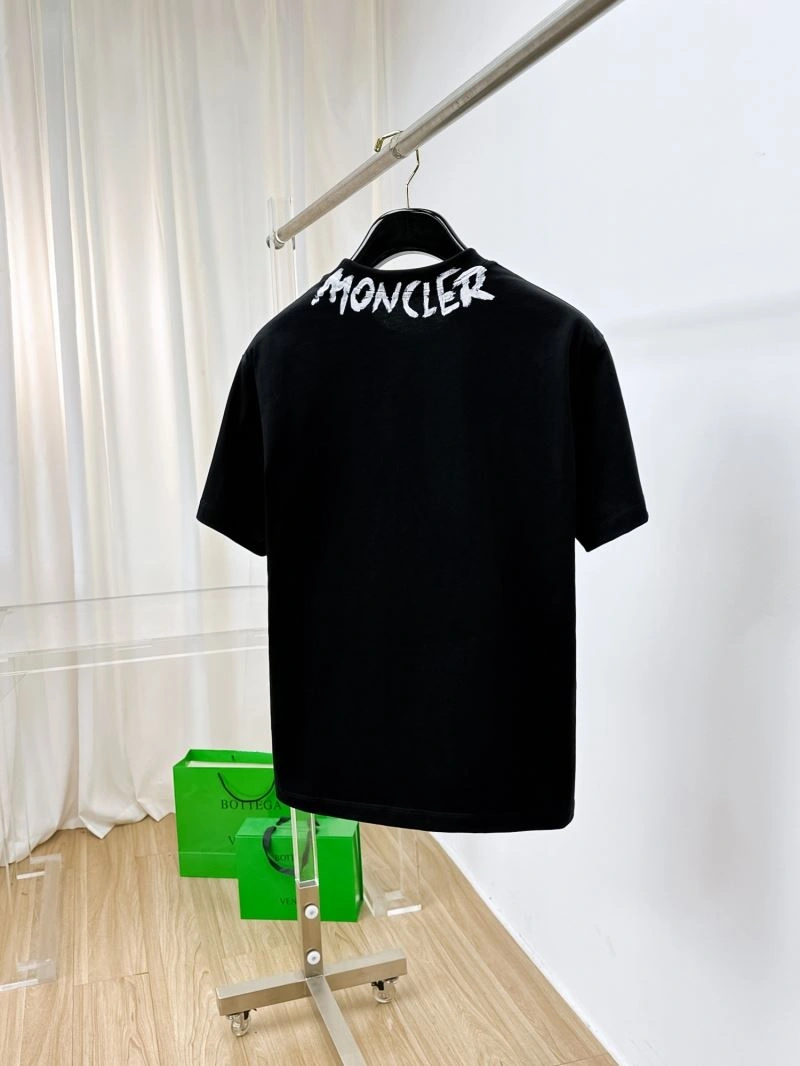 Moncler T-Shirts Supportive 141786
