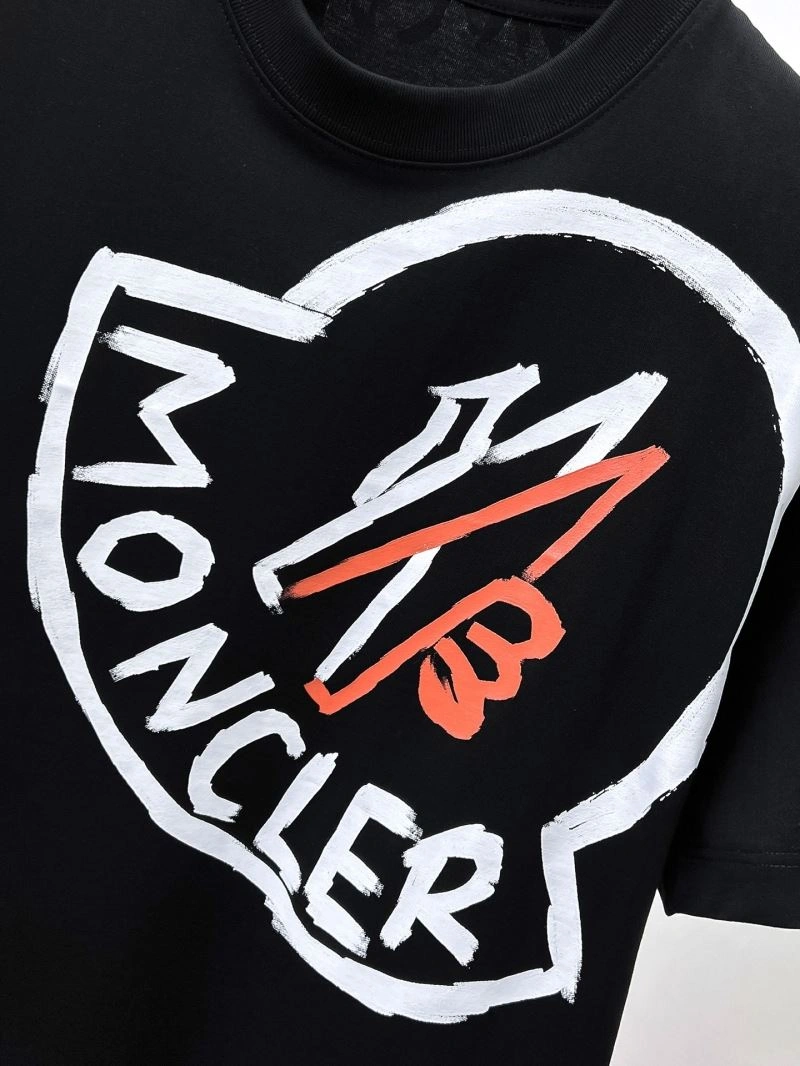 Moncler T-Shirts Supportive 141786
