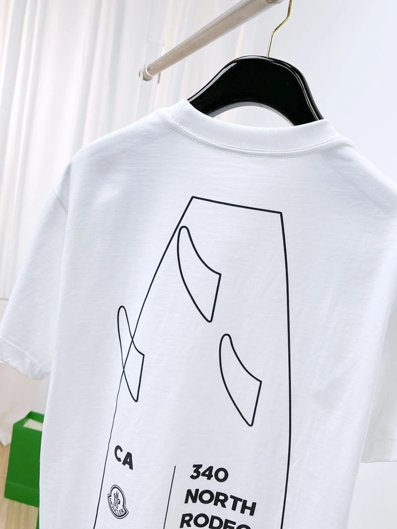Cozy Moncler T-Shirts 141783