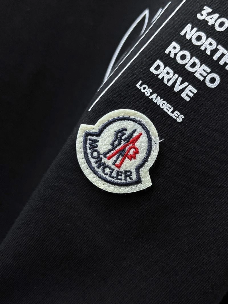 Moncler T-Shirts Thermal 141779