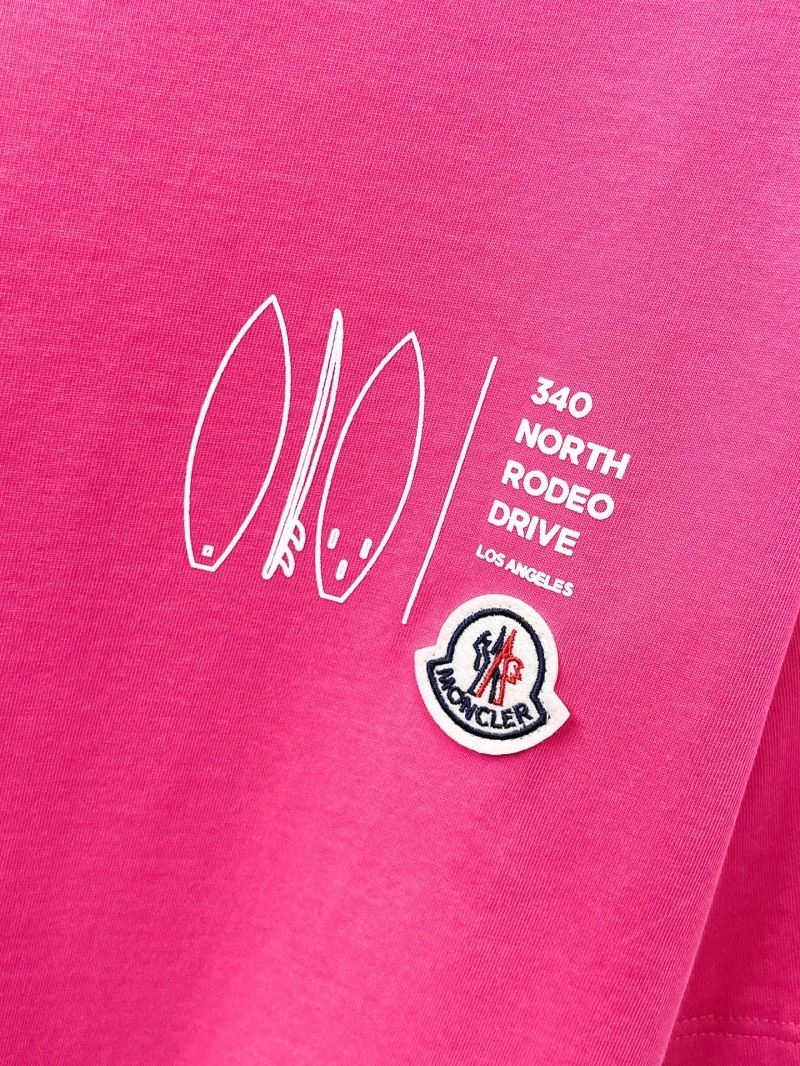 Moncler T-Shirts Breathable 141851