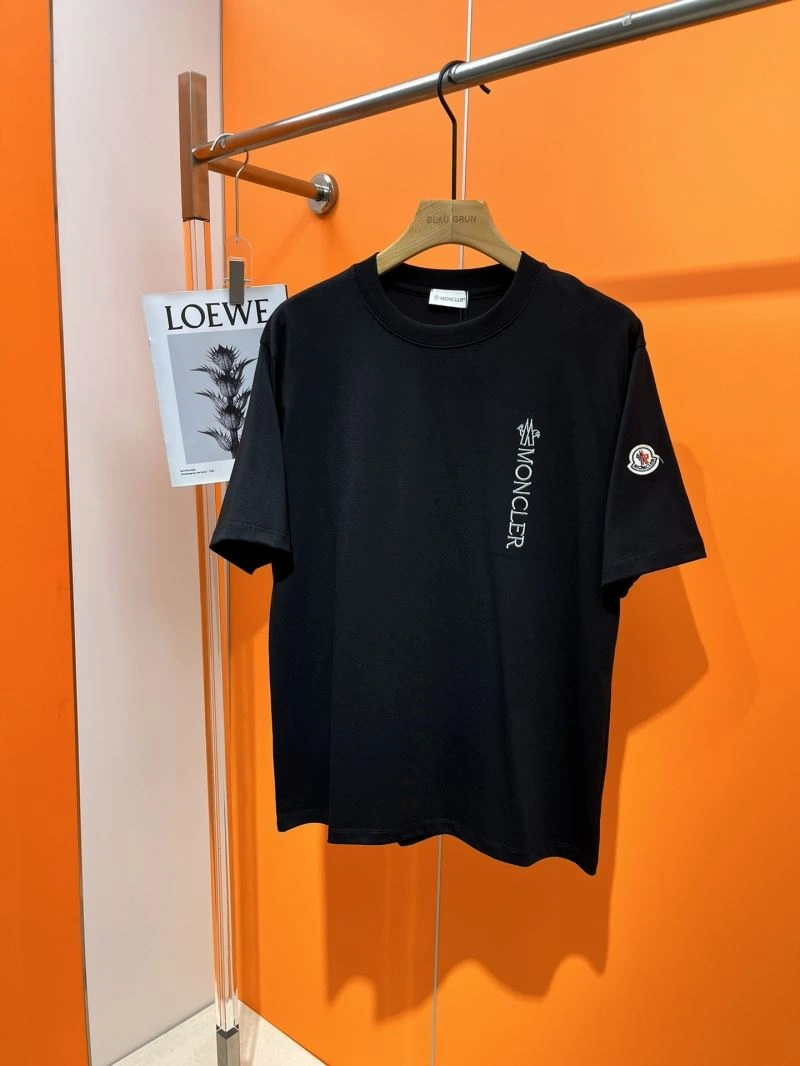Moncler T-Shirts MoistureWicking 141804