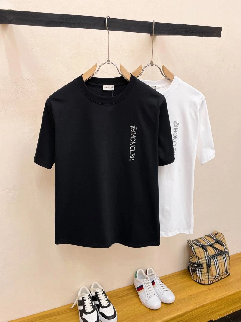 Moncler T-Shirts Fashionable 141780