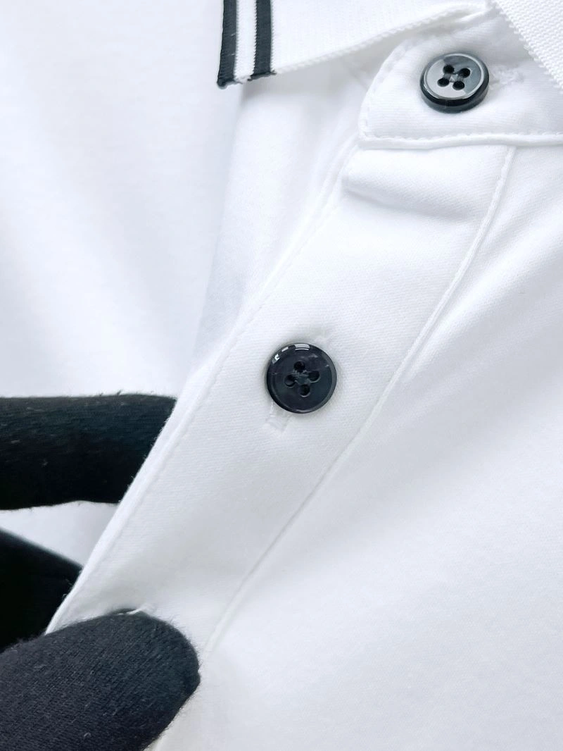 Upgraded Moncler T-Shirts 141781