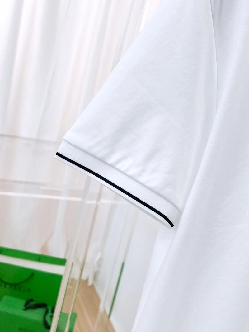 Upgraded Moncler T-Shirts 141781