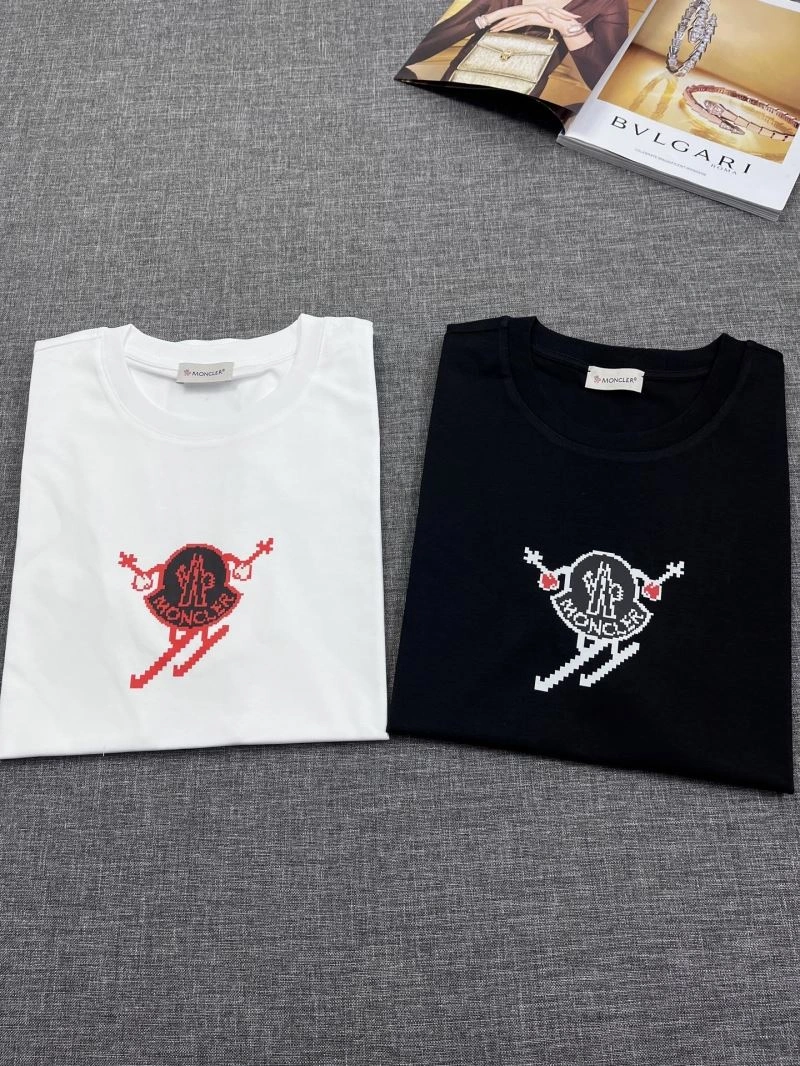 Upgraded Moncler T-Shirts 141777