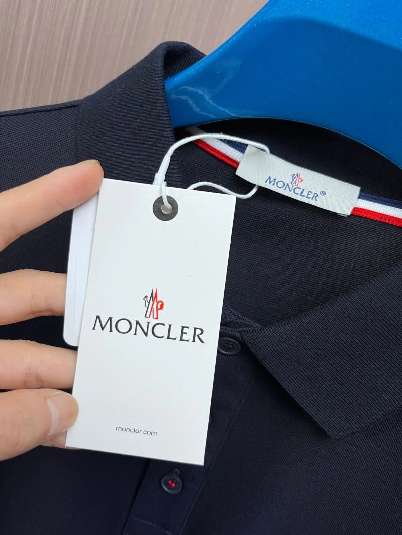 Timeless Moncler T-Shirts 141767