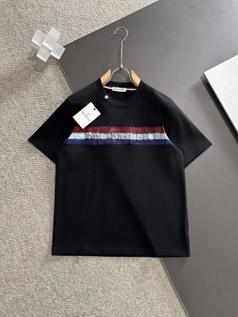 UrbanChic Moncler T-Shirts 141761