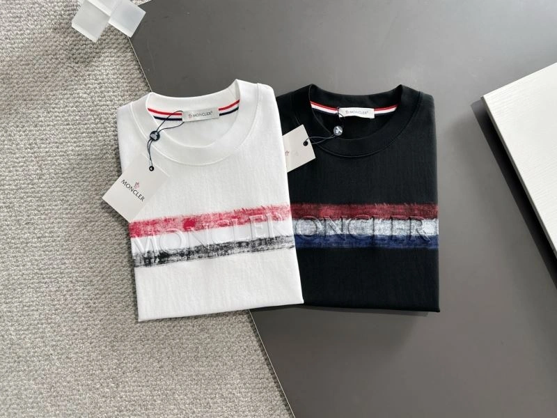 Moncler T-Shirts Compact 141763