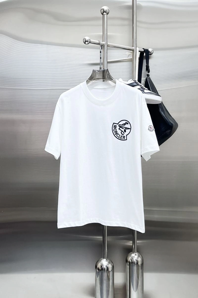 Moncler T-Shirts TechFriendly 141758