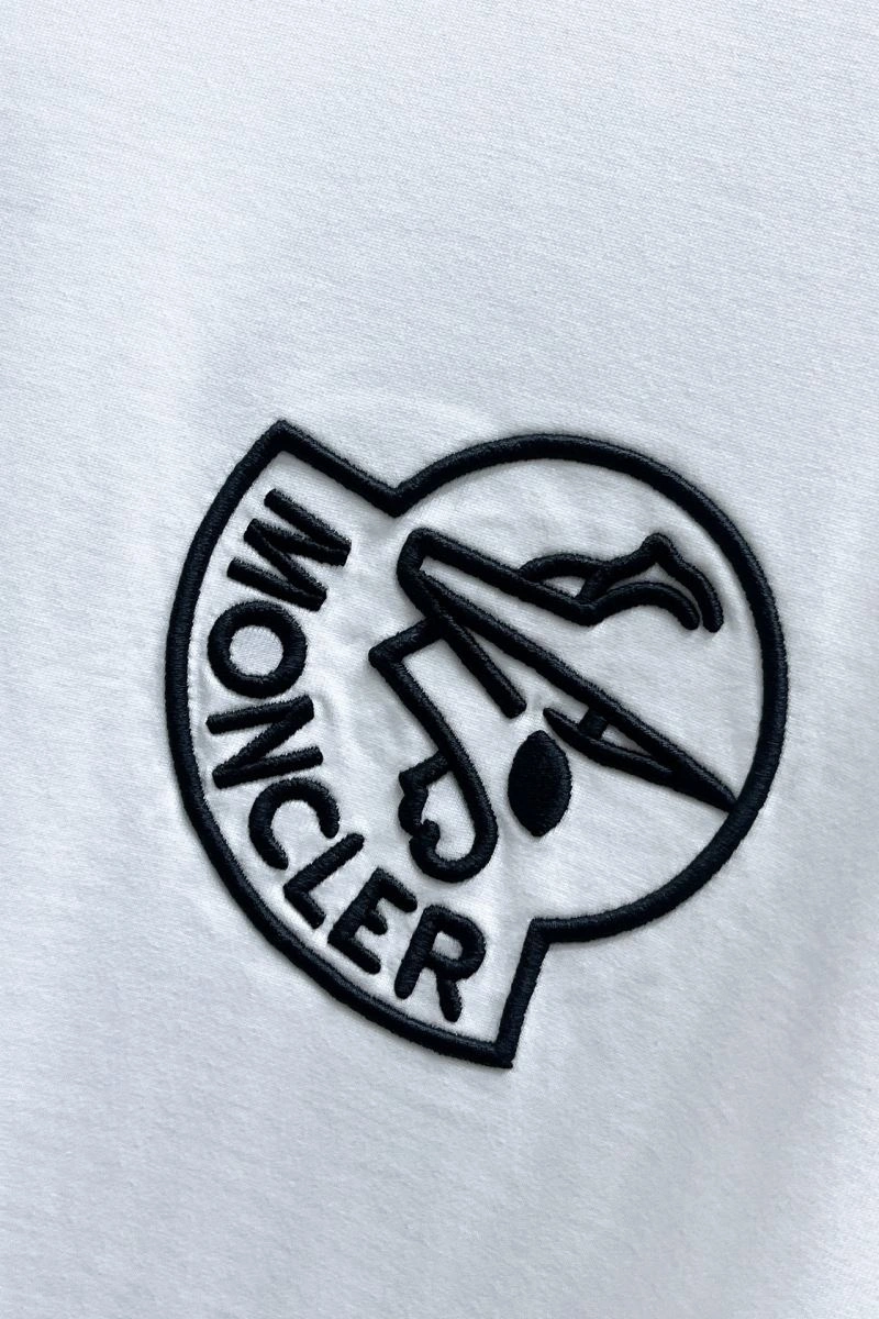 Moncler T-Shirts TechFriendly 141758