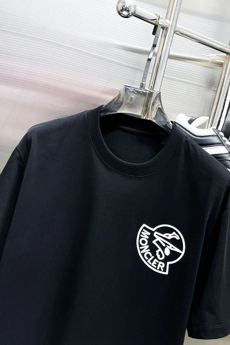 Moncler T-Shirts Chic 141765