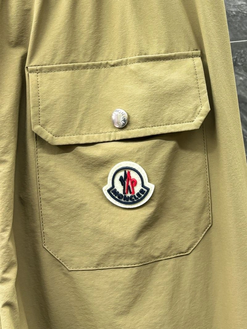 Chic Moncler T-Shirts 141750