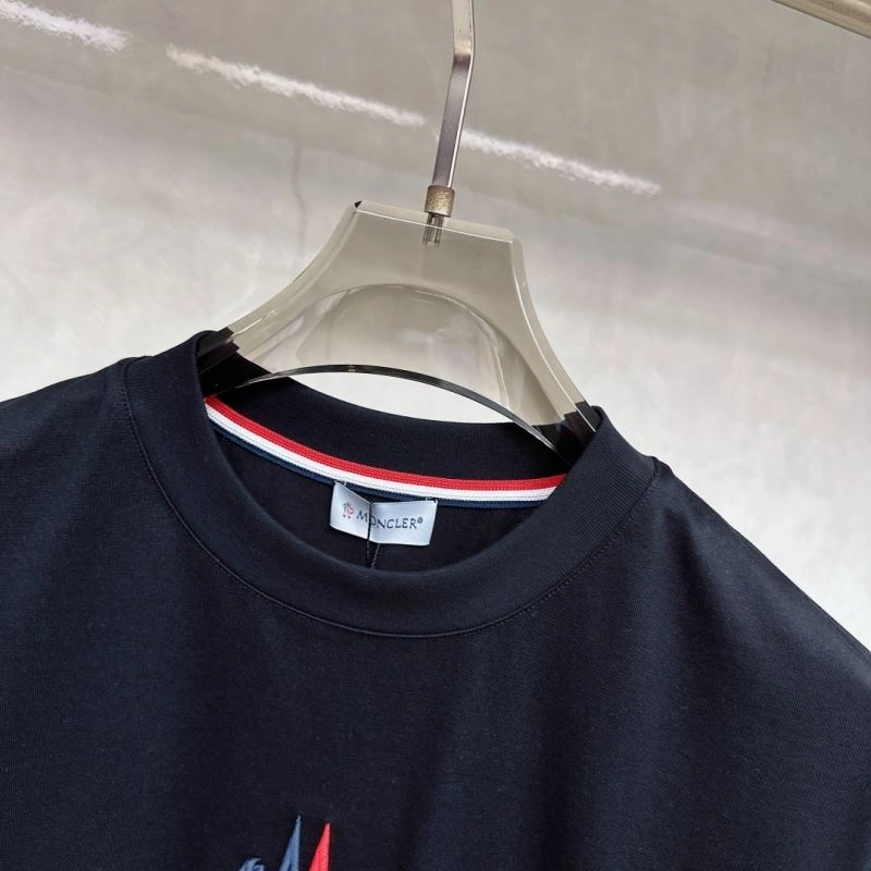 Breathable Moncler T-Shirts 141755
