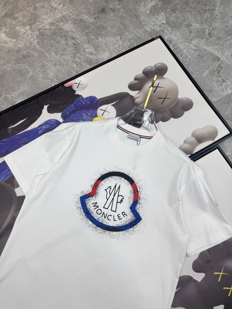TechFriendly Moncler T-Shirts 141752