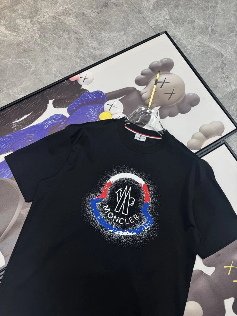 Moncler T-Shirts UrbanStyle 141748