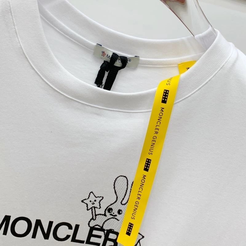 Moncler T-Shirts EasyMatch 141749