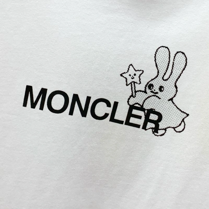 Moncler T-Shirts EasyMatch 141749