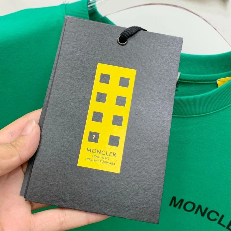 Moncler T-Shirts UrbanChic 141753