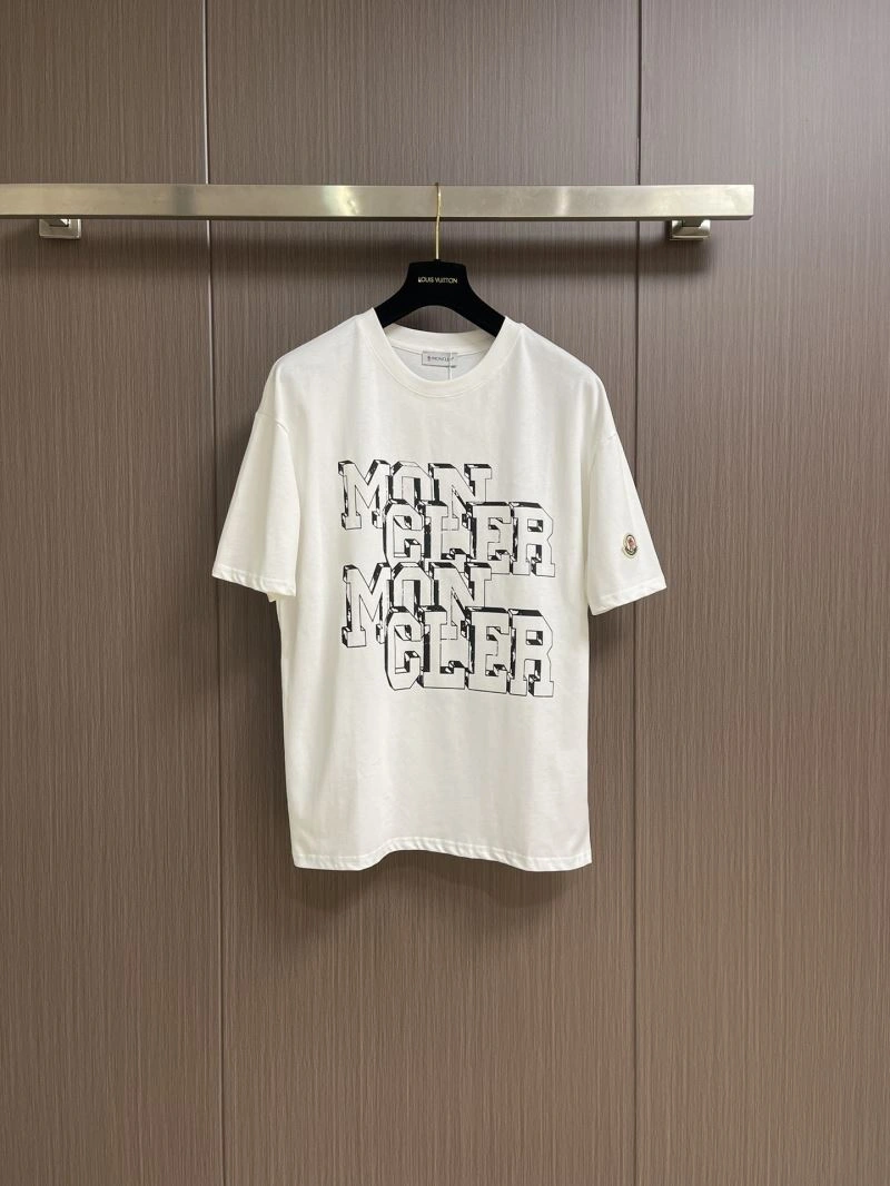 Moncler T-Shirts Neat 141741