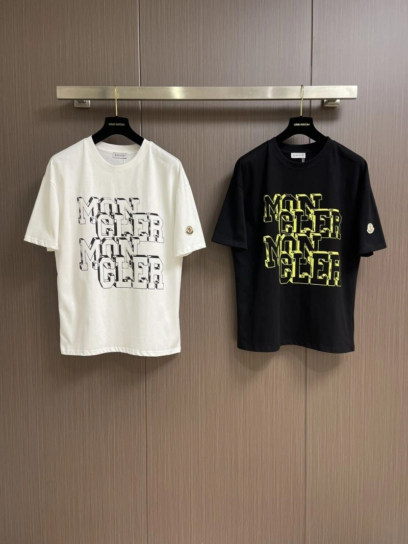 Moncler T-Shirts Neat 141741