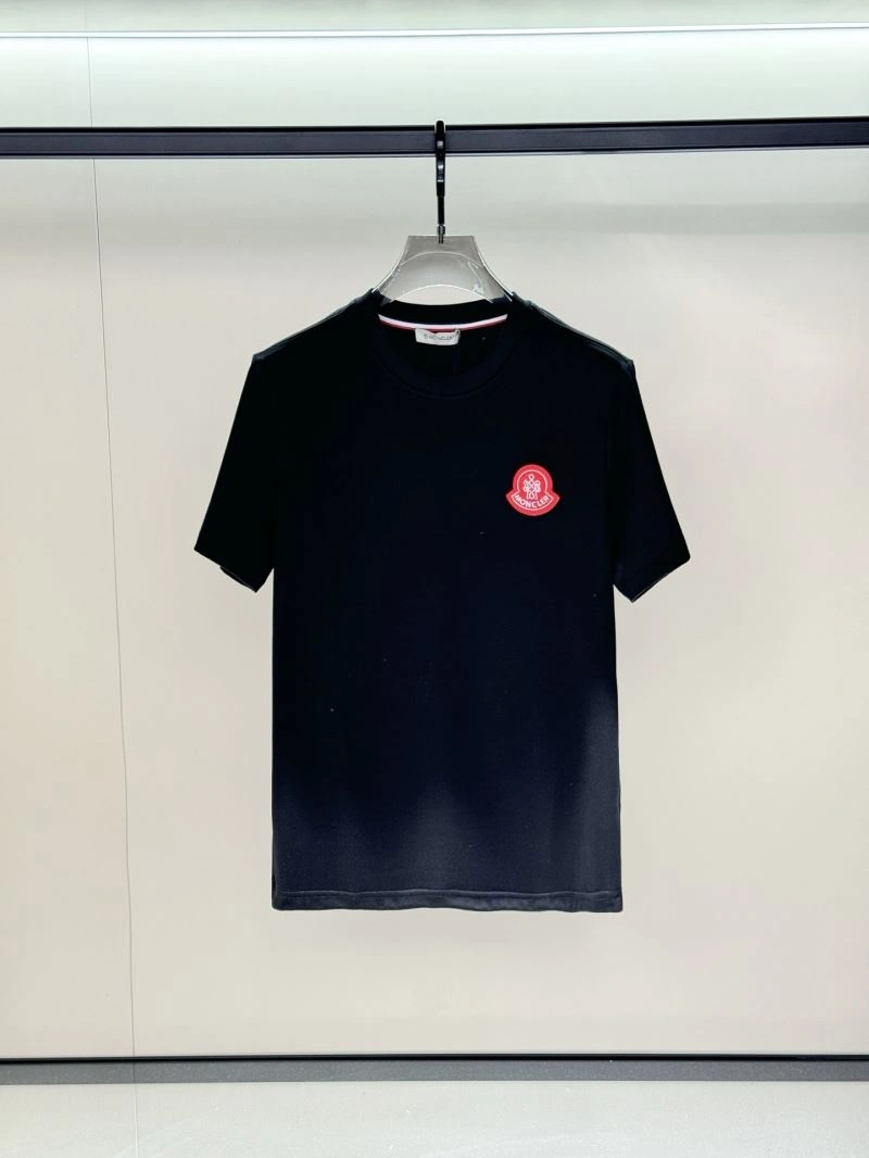 Moncler T-Shirts Sporty 141735