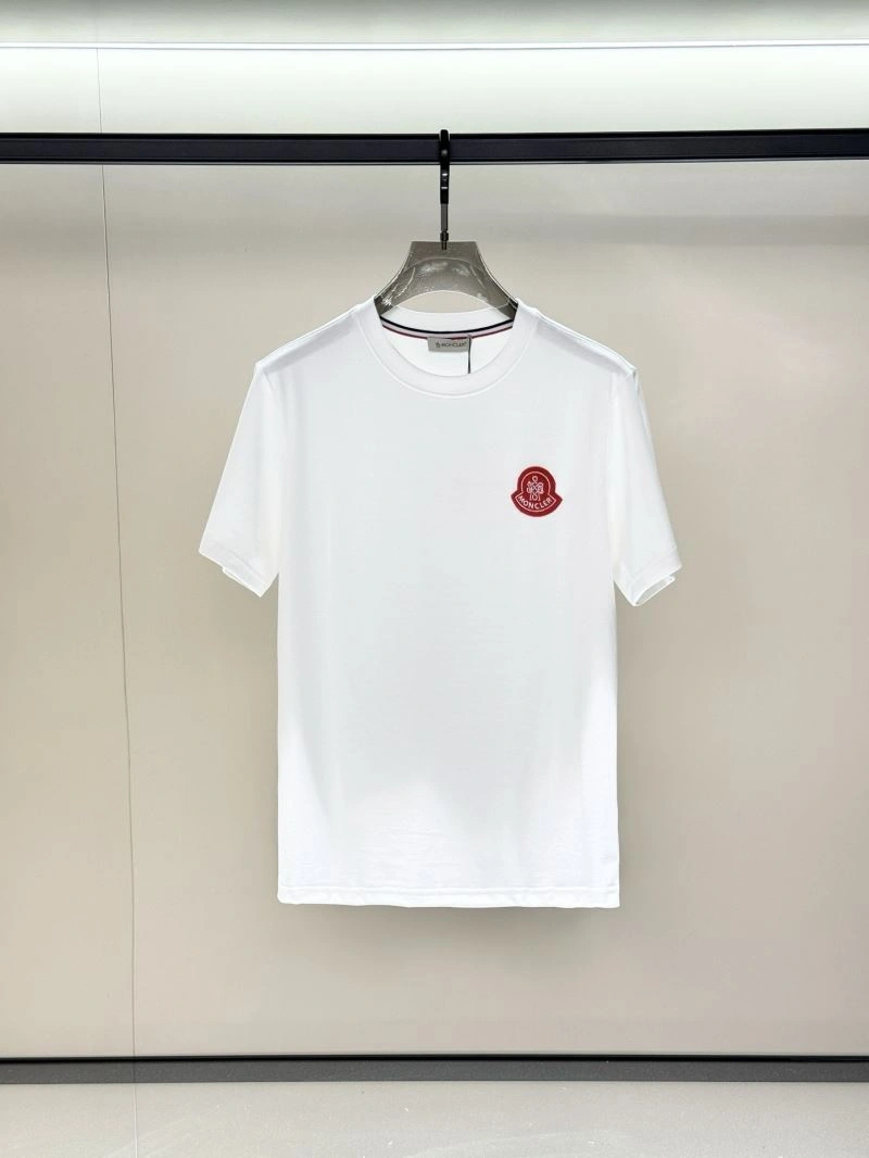 Moncler T-Shirts Sporty 141735