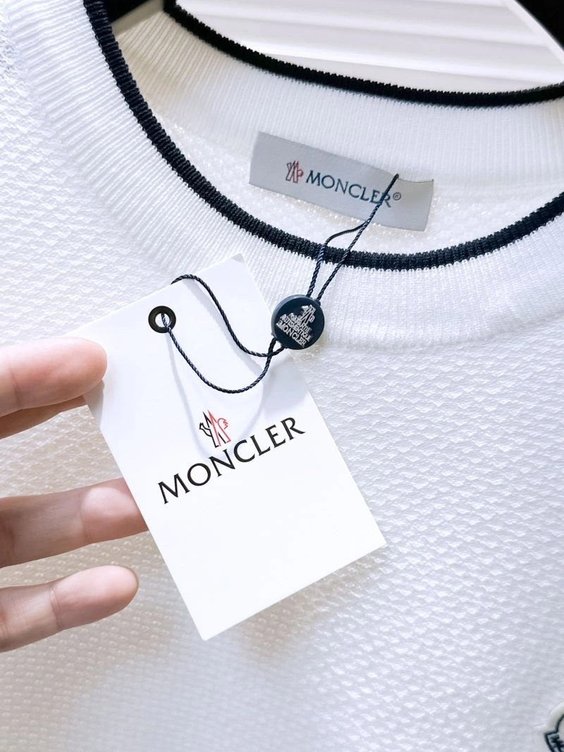Moncler T-Shirts Trendsetting 141731