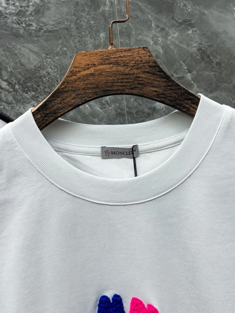 Moncler T-Shirts UrbanChic 141747