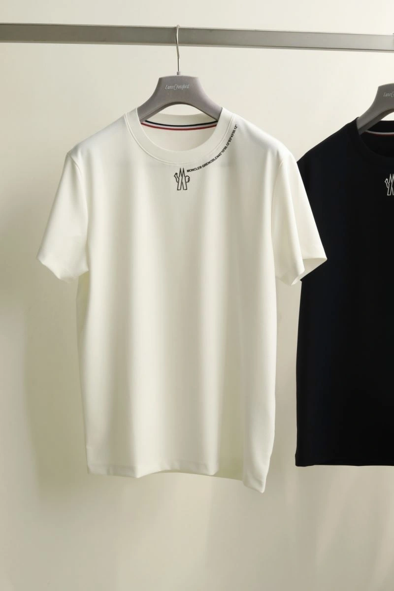 Moncler T-Shirts ComfortFit 141709