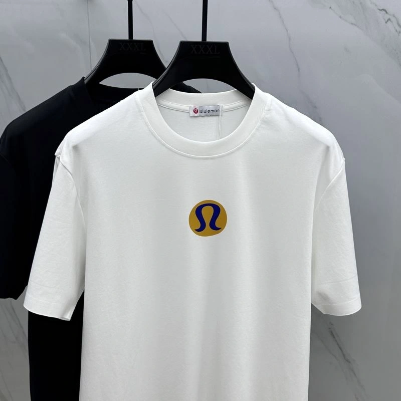 Moncler T-Shirts Resilient 141698