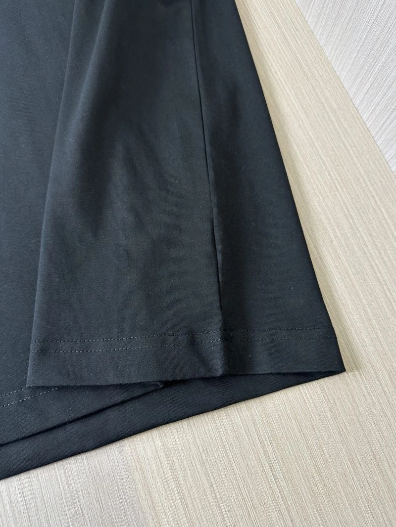 Moncler T-Shirts Comfortable 141702