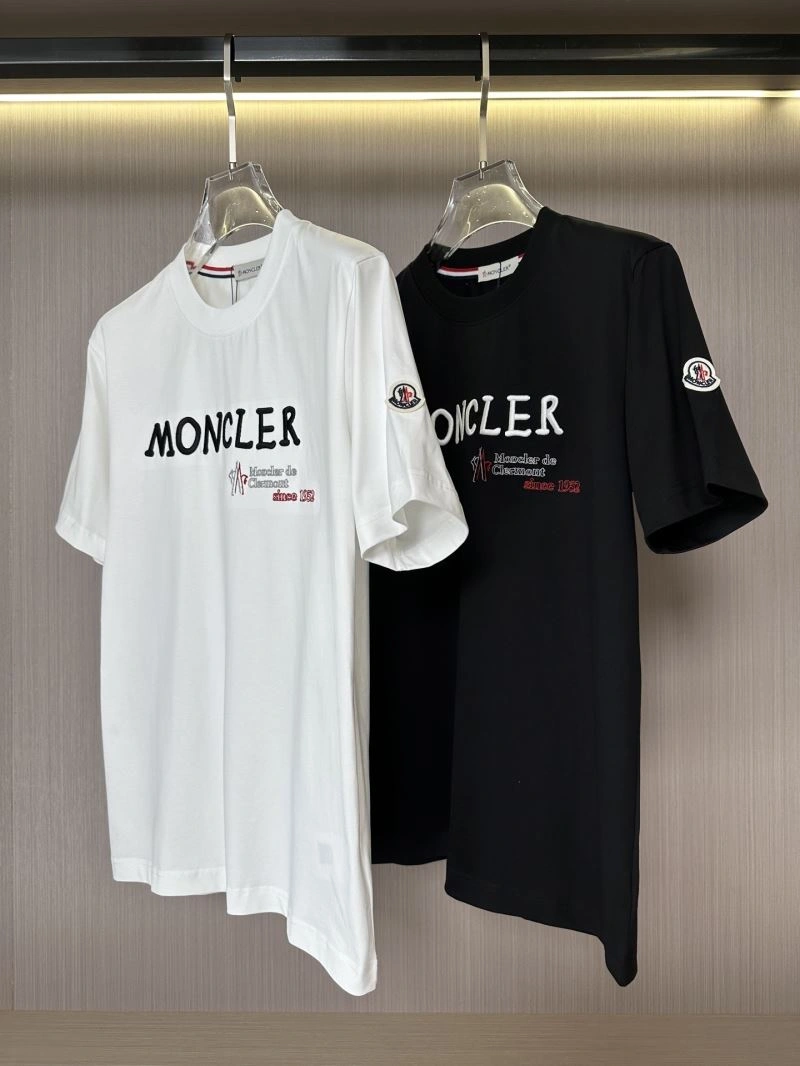 Moncler T-Shirts Upgraded 141695
