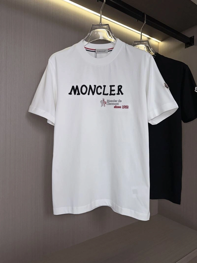 Moncler T-Shirts Upgraded 141695