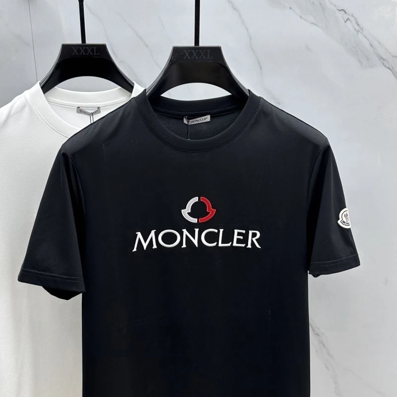 Moncler T-Shirts Flexible 141699
