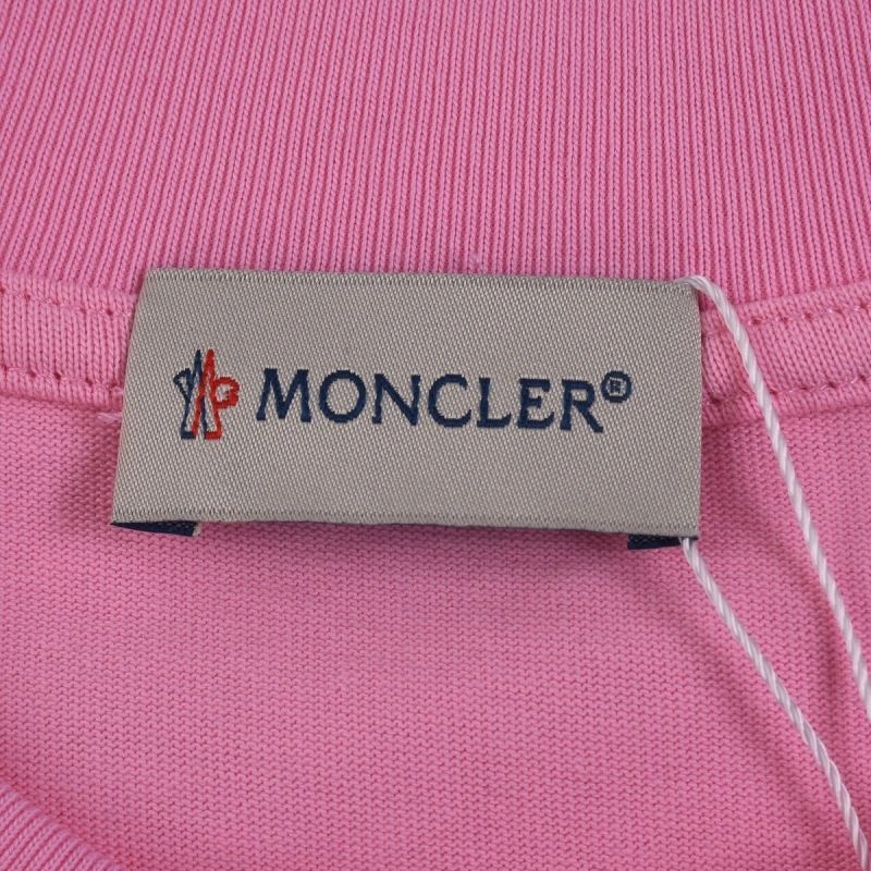 Moncler T-Shirts ComfortFit 141707